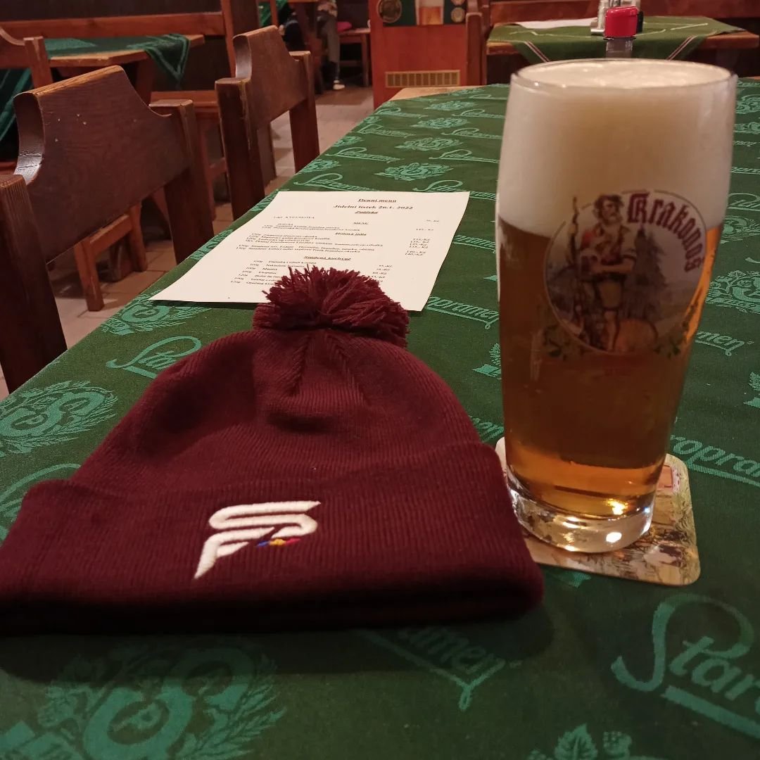 Dobrou chuť, pokud zrovna obědváte ????? #acsparta #spartaforever #beer #krakonos